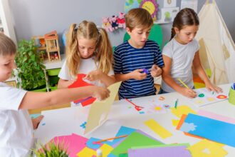 The Science Behind Why Kids Thrive with Arts and Crafts