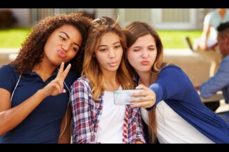 Social Media Girls