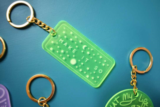 How to Seal Paint on Acrylic Keychain?