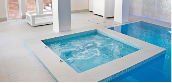 commercial hot tubs for uk spa