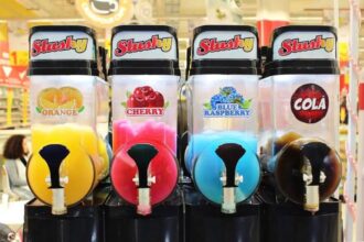 Serving Success: The Business Benefits of a Commercial Slushie Machin