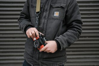 Embracing the Vintage Workwear Trend: A Stylish Throwback