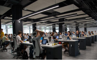 How Real-Time Data Collection Boosts E-Commerce Success