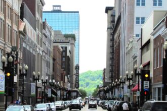 Who Visits Gay Street and Cumberland River?