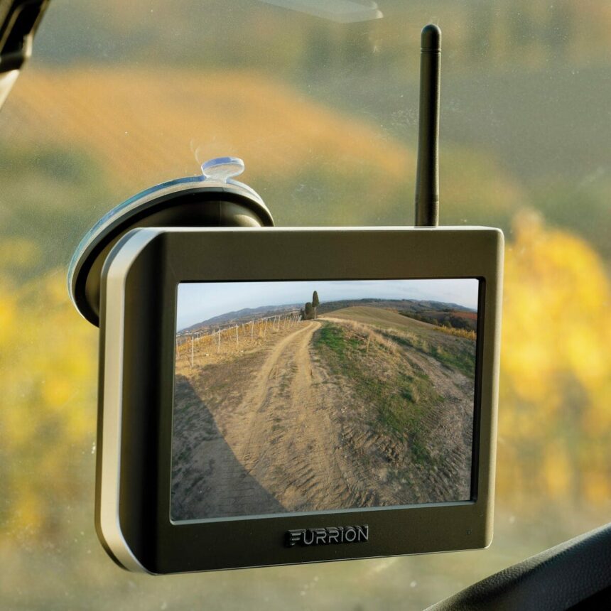 What Are the Benefits of Having RV Backup Camera?