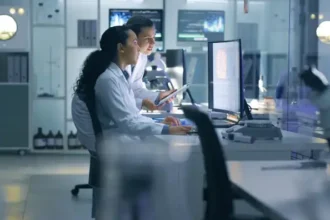 Who Is Eligible for Cardinal Health Overtime Pay?
