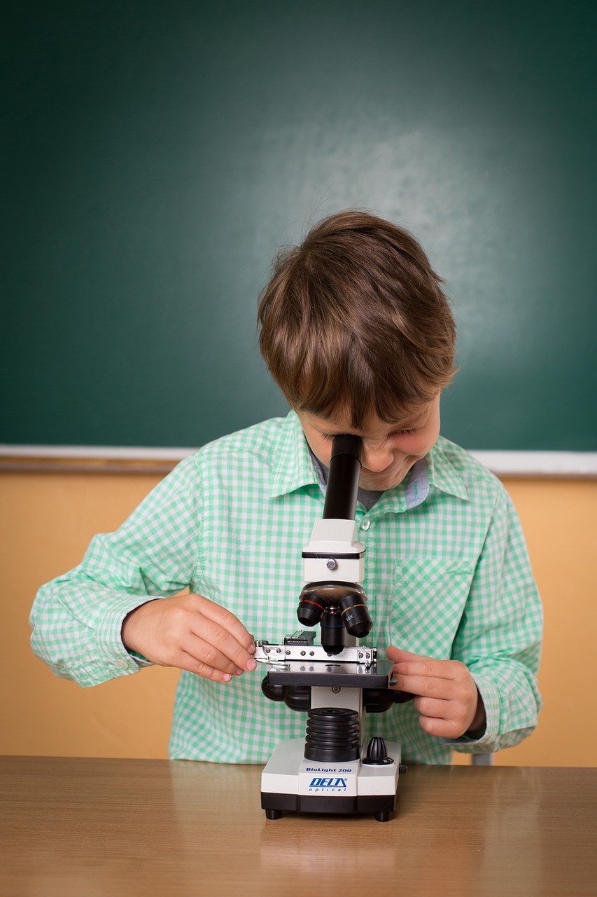 The Role of Technology in Enhancing Science Education