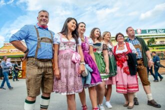 Why Women Love to Wear Oktoberfest Clothing in Germany