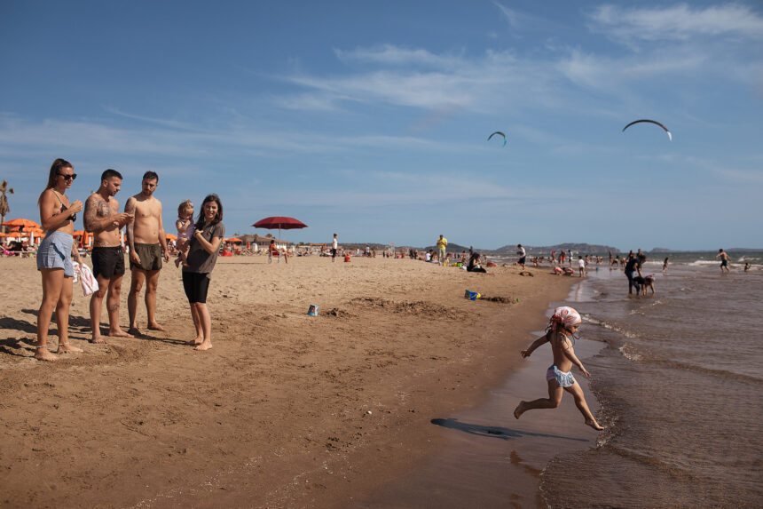 Who Visits Blind Beach Italy?