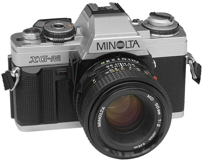 What Are the Benefits of How to Sue Flash in Minolta XGA?