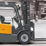 What Are the Pros and Cons of an Electric Forklift?