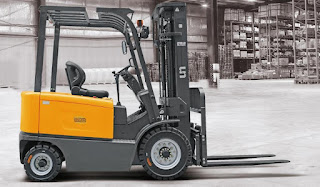 What Are the Pros and Cons of an Electric Forklift?