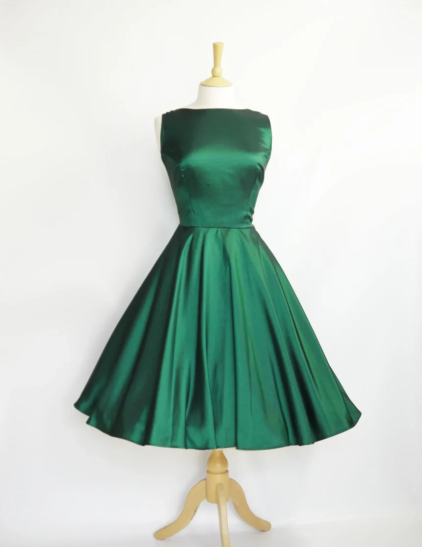 emerald green dress