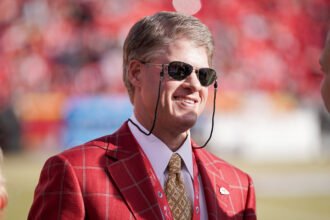 clark hunt