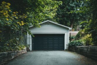 Get Fast Garage Door Service in Sacramento Now