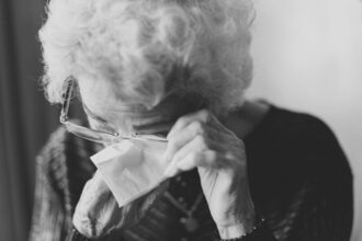 Choosing the Right Dementia Care: A Family’s Checklist