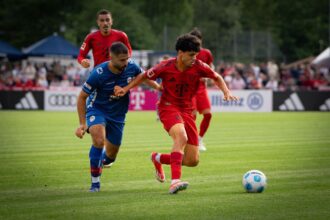 alineaciones de 1. fc düren contra bayern munich