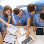 UCAS Personal Statement Writers Who Help You Get Noticed – and Accepted