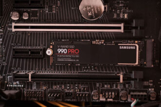 Title: Boosting E-Commerce Performance with Enterprise Server SSDs