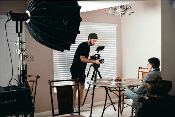 The Power of Visual Storytelling: Driving Engagement with Creative Videos