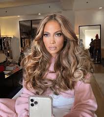 How to Achieve Hair Volume Like a Pro