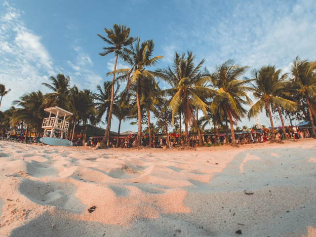 Top Benefits of Choosing Corolla Beach Chair Rentals