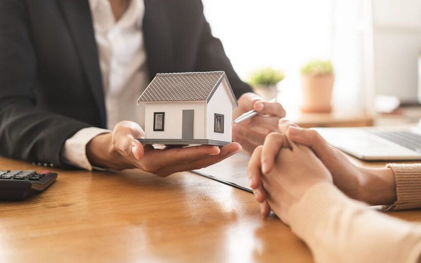 Automating Rent Payments in the UAE: Benefits for Landlords and Tenants