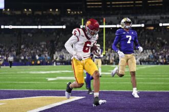 usc trojans football vs washington huskies football match player stats