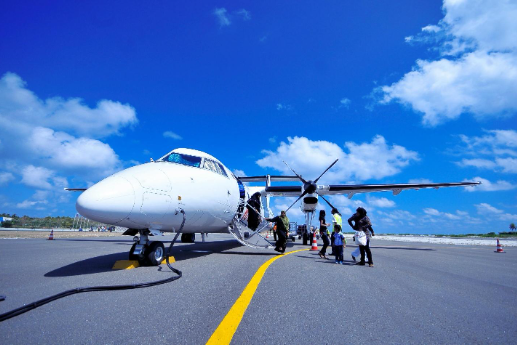 How Private Jet Charters Reduce Travel Risks for Families