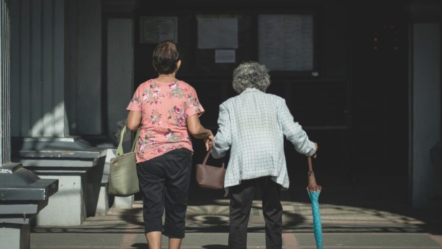 Assisted Living Options for Elderly in Comfortable Community Settings