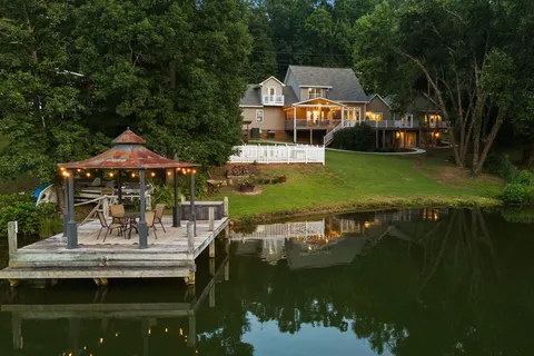 7820 reidville rd greer sc 29651