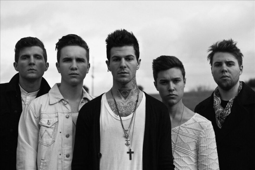 sweater weather lyrics