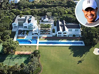 where does tiger woods live